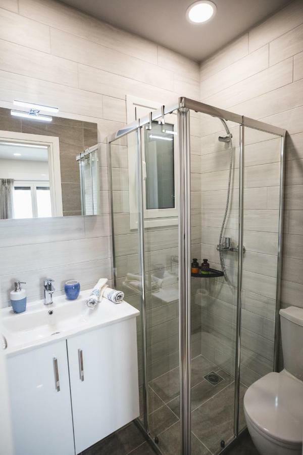 Ziva Apartment - 4Th Floor - Renovated 2019 Athena Bagian luar foto